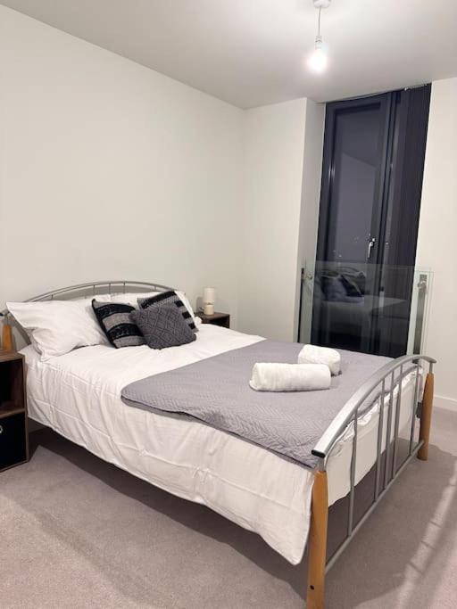 Stylish 2 Bedroom Apartamento *